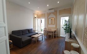 Appartements Et Studio Renoves En 2022, Intra Muros Avignon