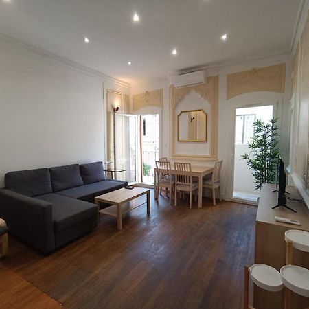 Appartements Et Studio Renoves En 2022, Intra Muros Avignone Esterno foto
