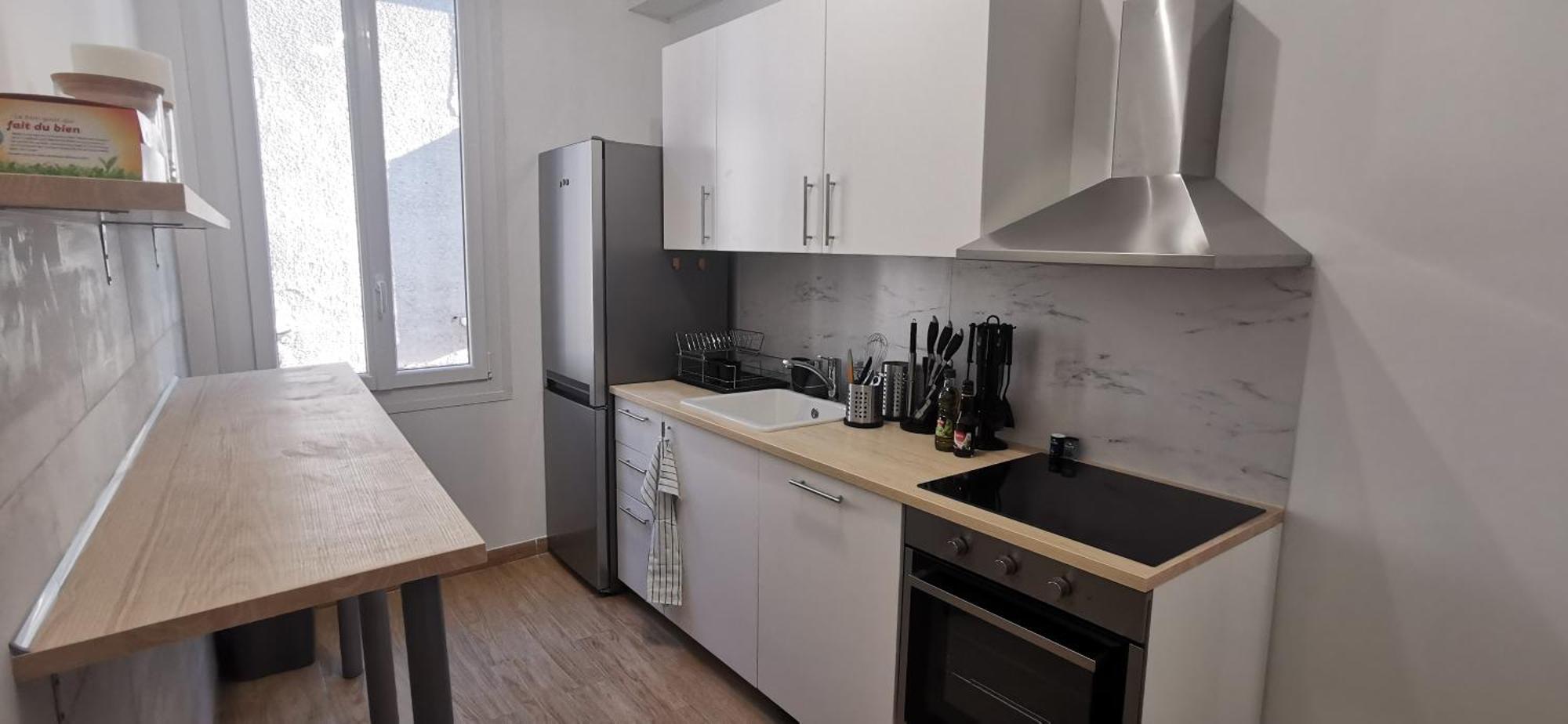Appartements Et Studio Renoves En 2022, Intra Muros Avignone Esterno foto