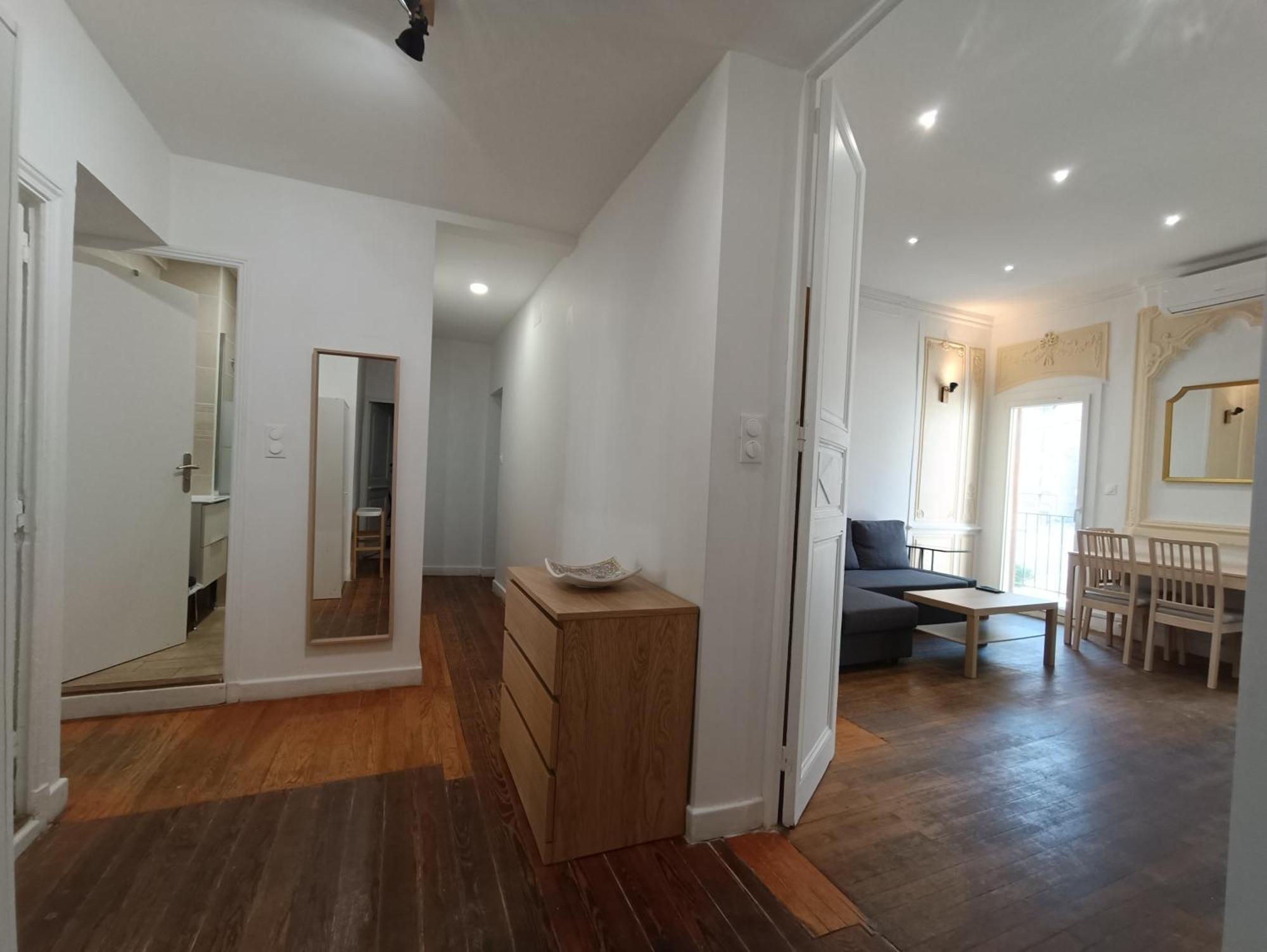Appartements Et Studio Renoves En 2022, Intra Muros Avignone Esterno foto