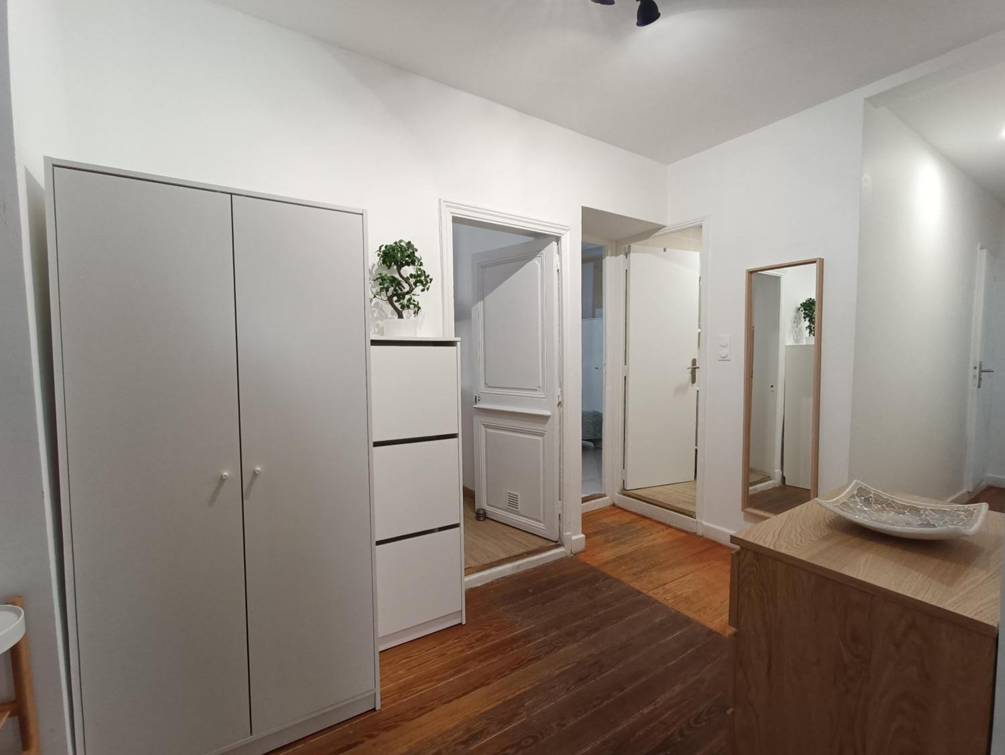 Appartements Et Studio Renoves En 2022, Intra Muros Avignone Esterno foto